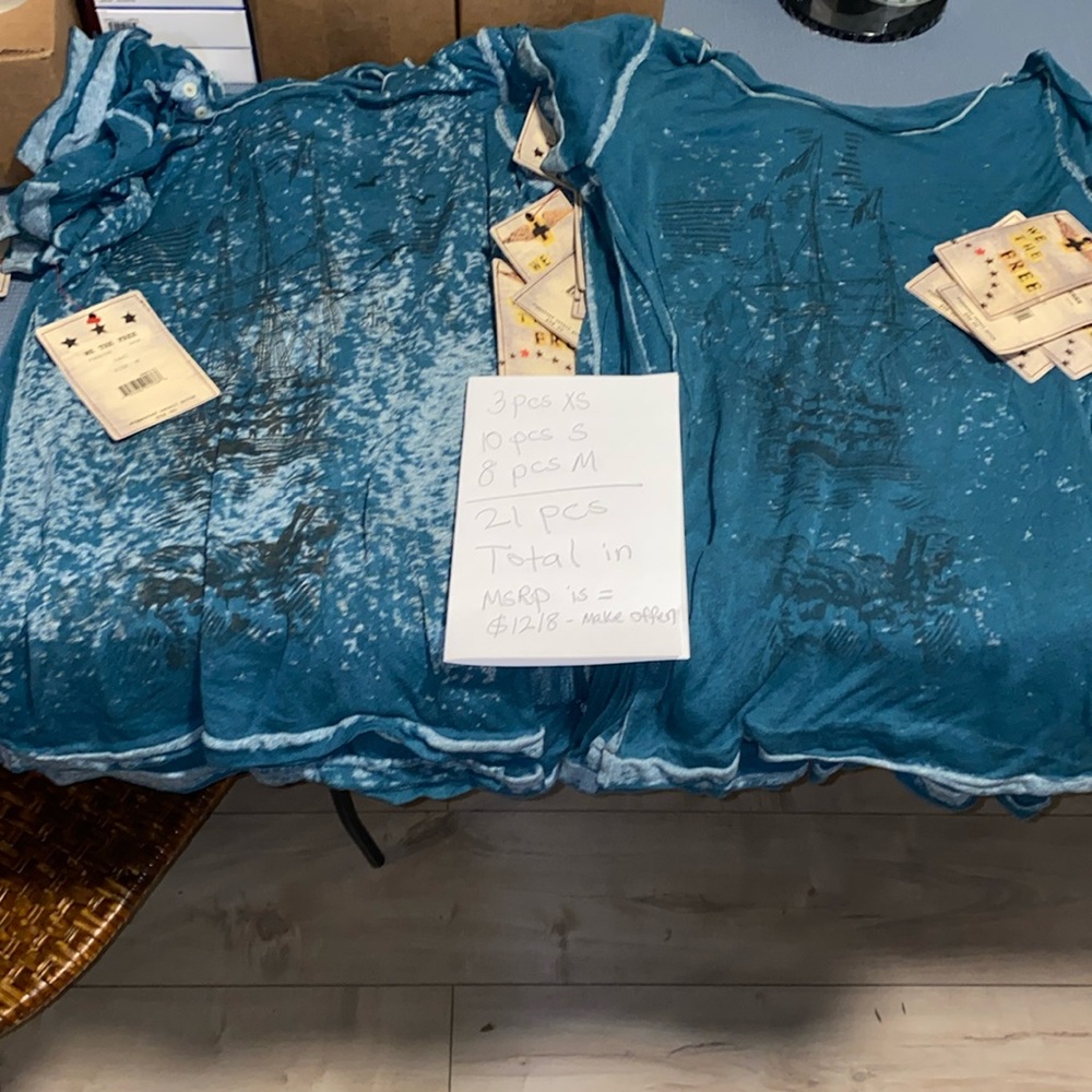 21 piece lot of WE THE FREE “RARE” design, NWT women’s designer TOP’S MSRP $1218